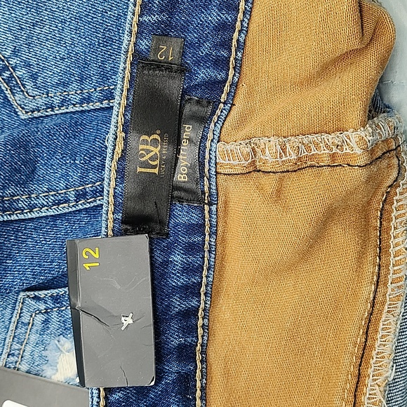 Lucky & Blessed || Boyfriend Denim Shorts - Picture 6 of 6